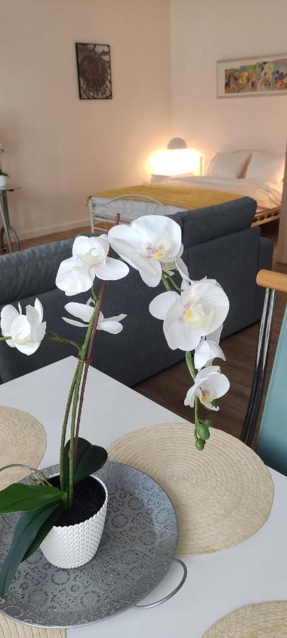 Be My Guest - Marszalkowska Studio - Center Of Warsaw Subway Wi-Fi Breakfast Екстериор снимка