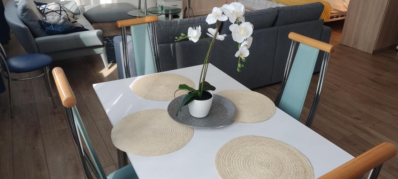 Be My Guest - Marszalkowska Studio - Center Of Warsaw Subway Wi-Fi Breakfast Екстериор снимка