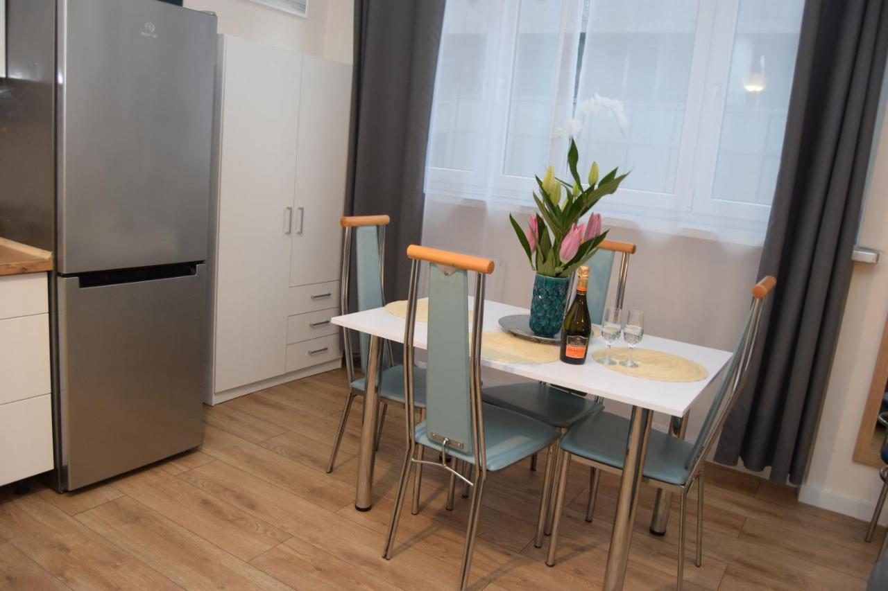 Be My Guest - Marszalkowska Studio - Center Of Warsaw Subway Wi-Fi Breakfast Екстериор снимка